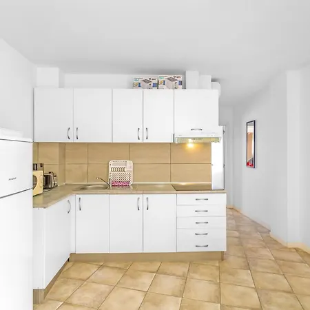 Apartamento Flores3 *